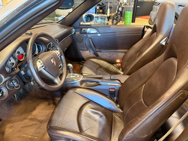 (997) CARRERA 4S (997) CARRERA 4S
