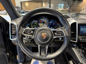 (958) 3.0 416CH S E-HYBRID PLATINUM EDITION