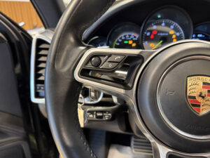 (958) 3.0 416CH S E-HYBRID PLATINUM EDITION