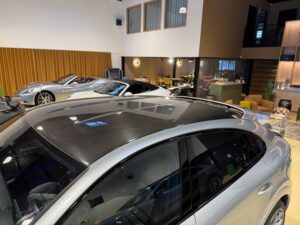 (9YB) 4.0 V8 680CH TURBO S E-HYBRID - PACK SPORT DE CONCEPTION ALLÉGÉE