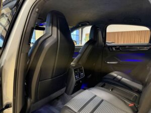 (9YB) 4.0 V8 680CH TURBO S E-HYBRID - PACK SPORT DE CONCEPTION ALLÉGÉE