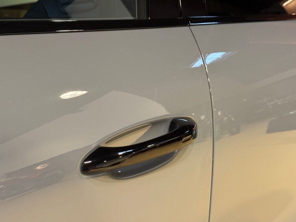 (9YA) 4.0 V8 739CH TURBO E-HYBRID PACK GT / TVA APPARENTE (9YA) 4.0 V8 739CH TURBO E-HYBRID PACK GT / TVA APPARENTE